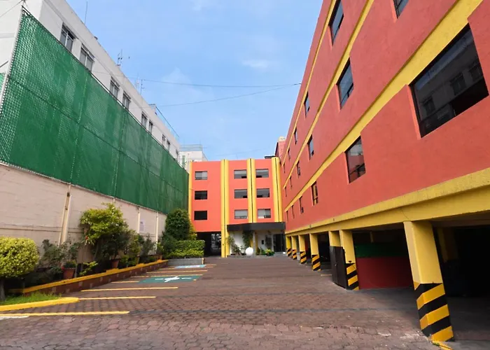 Hotel Rossel Plaza *